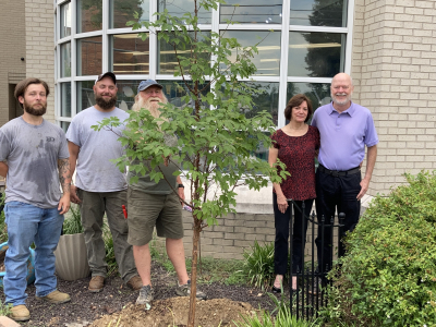 L to R: Ben Isaacs, TJ Holbrook, Ken Crouse, Pam and Lee Herring