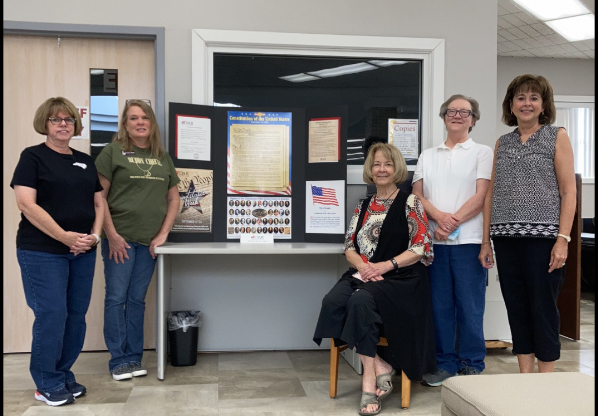 DAR members: Debbie Pruitt, (L) JoAnn Caudill, Barbara Pendry, Betty Kilby (R) with Suzanne Moore (Wilkes County Librarian)